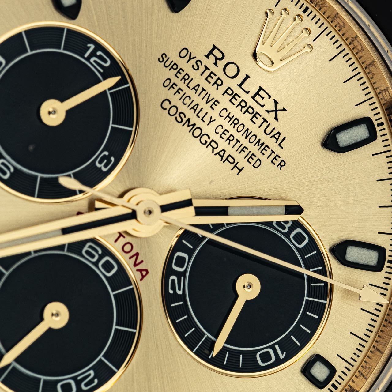 Rolex Yellowgold Daytona Rubber Strap - Image 5